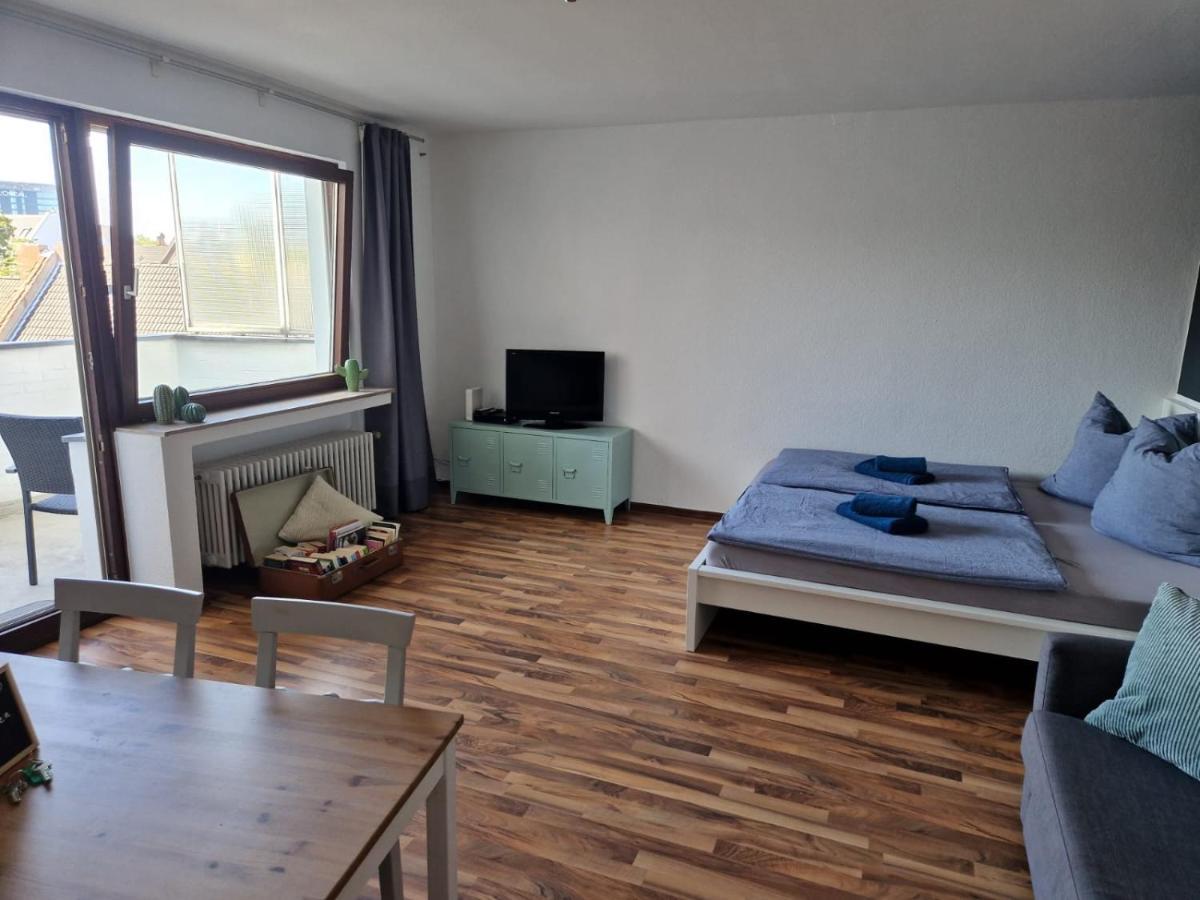 Well Located Flat With Balcony Düsseldorf Exterior foto
